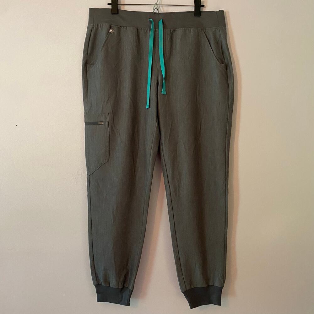 FIGS Graphite Gray Zamora Jogger Scrub Pants Uniform Women's size Large